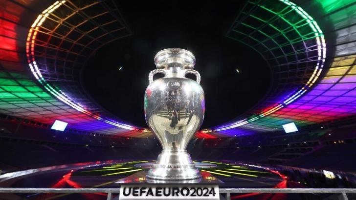 The Euro 2024 trophy